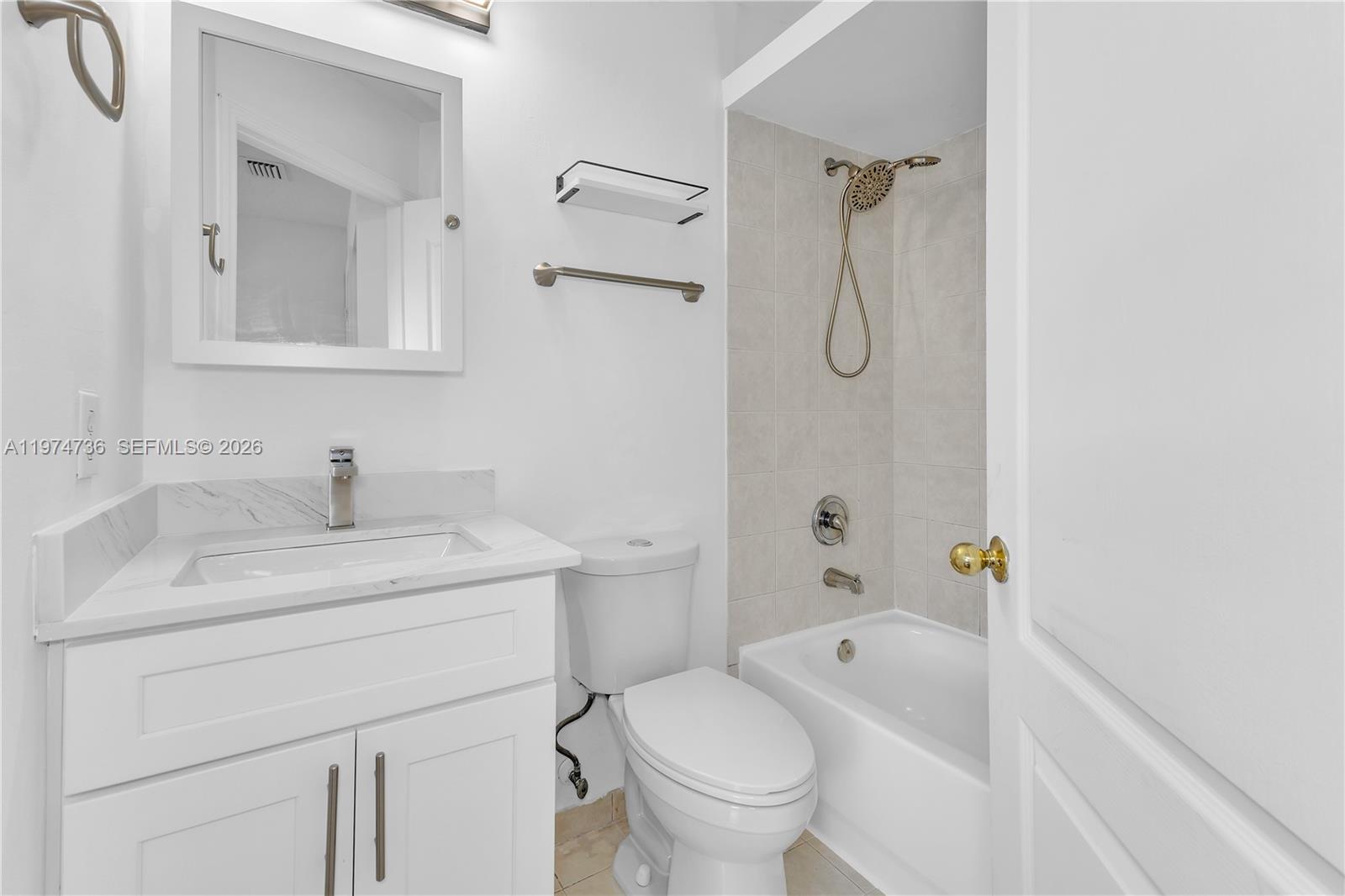 HAMPTON PLACE CONDO - Residential