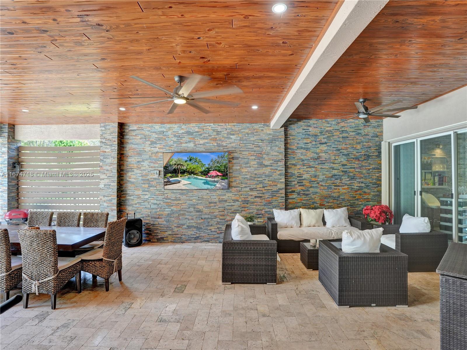 Canyon Trails 6 - Residential