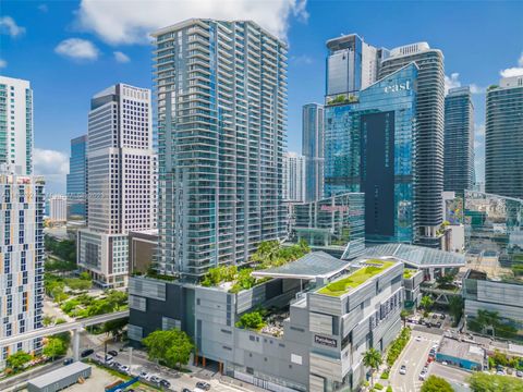 Photo of 68 SE 6th St #2411, Miami, FL 33131 (MLS # A11437924)