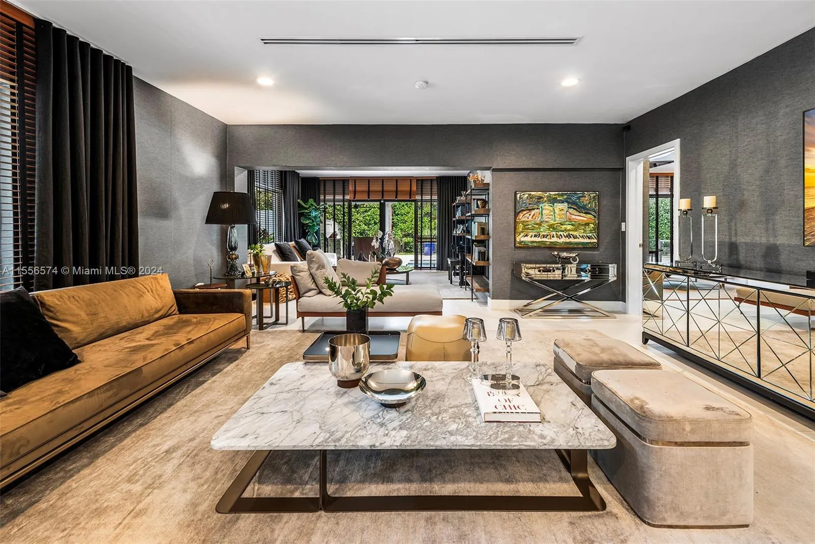 North Miami Beach, Florida 33179, United States, 4 Bedrooms Bedrooms, ,3 BathroomsBathrooms,Residential,Pending,62092