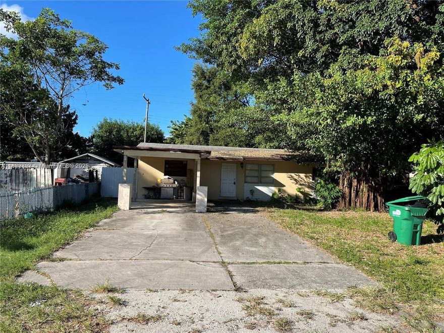 Investor opportunity. The area is ready for development. Opportunity zone. Tax deferment.

PLEASE DO NOT DISTURB OCCUPANTS. DO NOT KNOCK ON THE DOOR