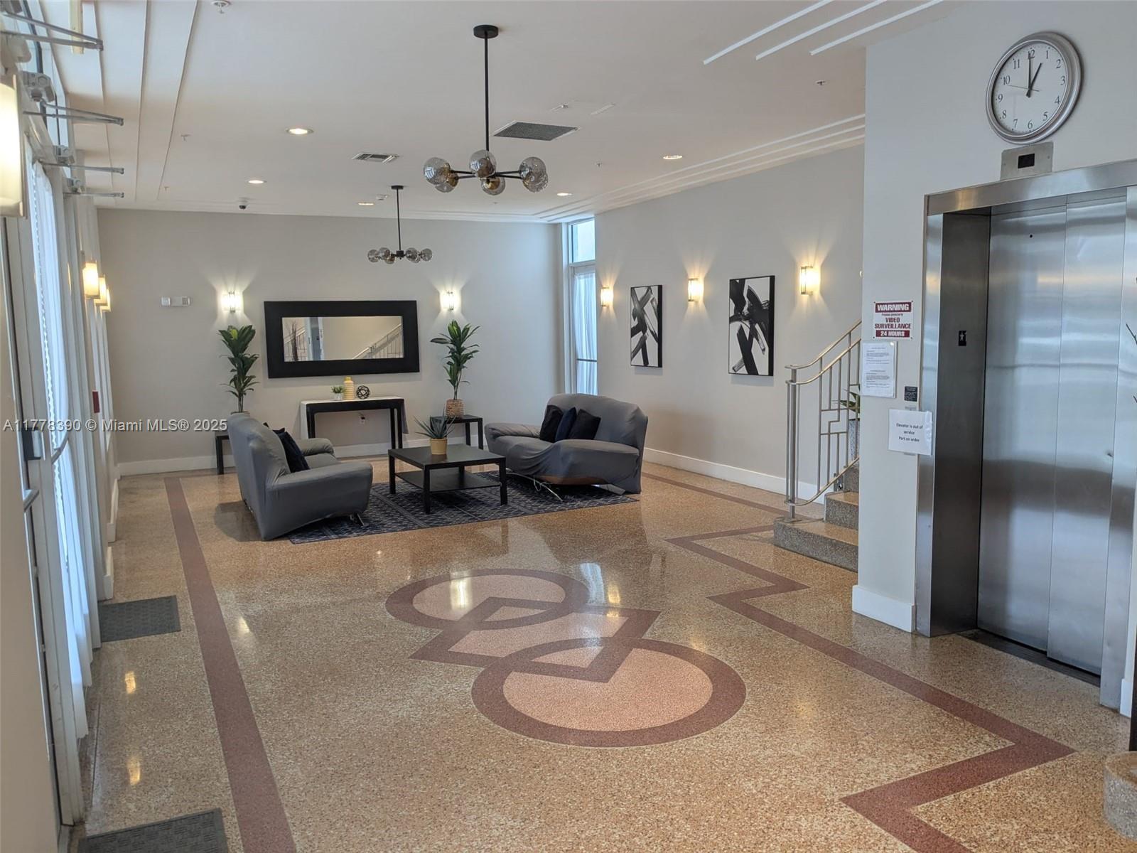 7326 Collins Ave 102