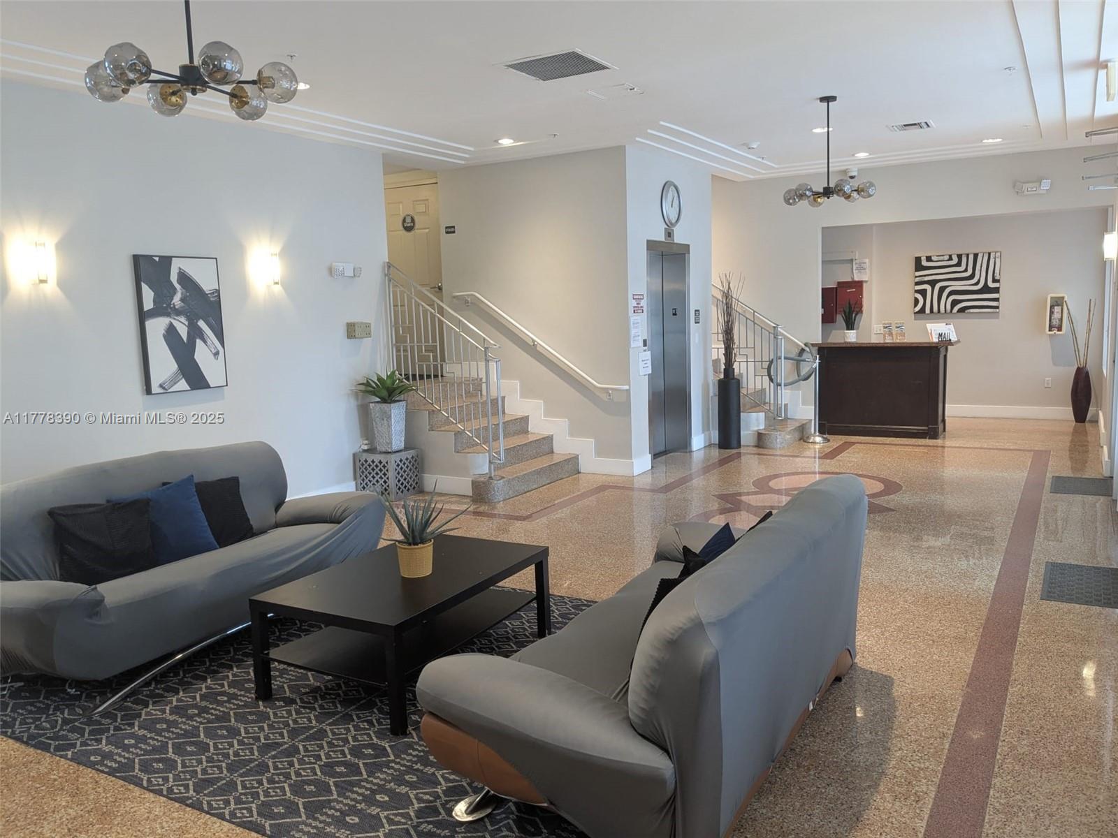 7326 Collins Ave 102