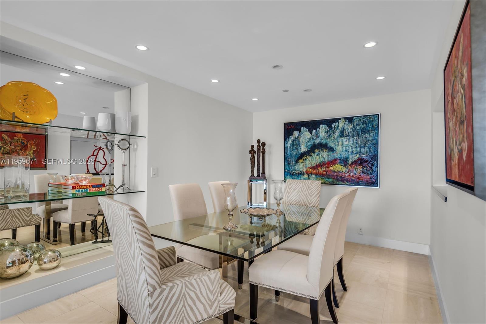 THE EMERALDBAY @ KEY COLO - Residential