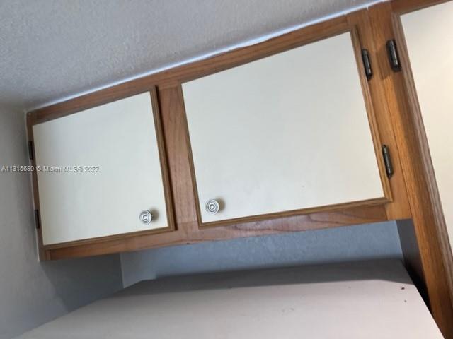 CORAL KEY CONDO - Residential Lease