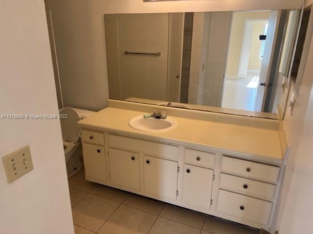 CORAL KEY CONDO - Residential Lease