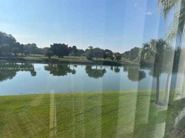 CORAL KEY CONDO - Residential Lease