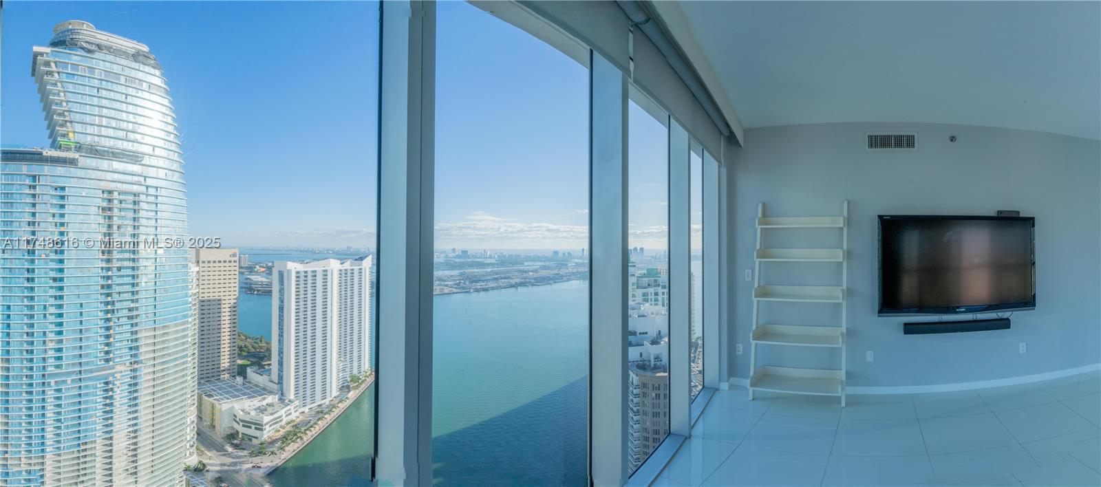 ICONBRICKELL CONDO NO 1 - Residential