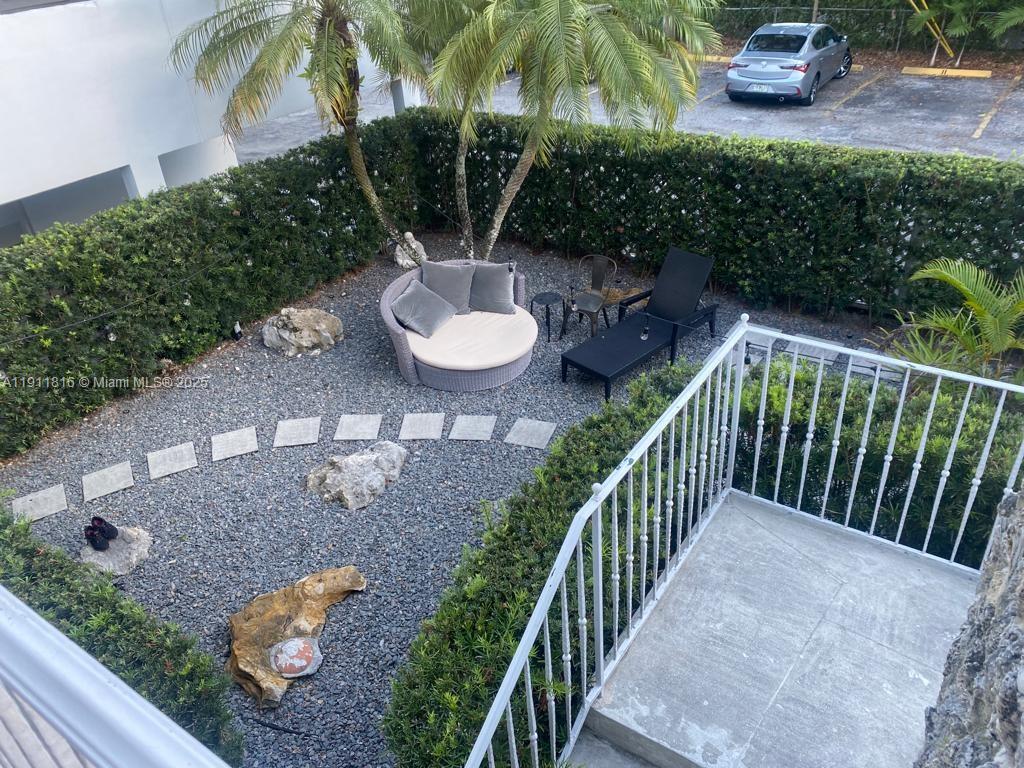 C GAB DOUGLAS SEC - Residential Lease