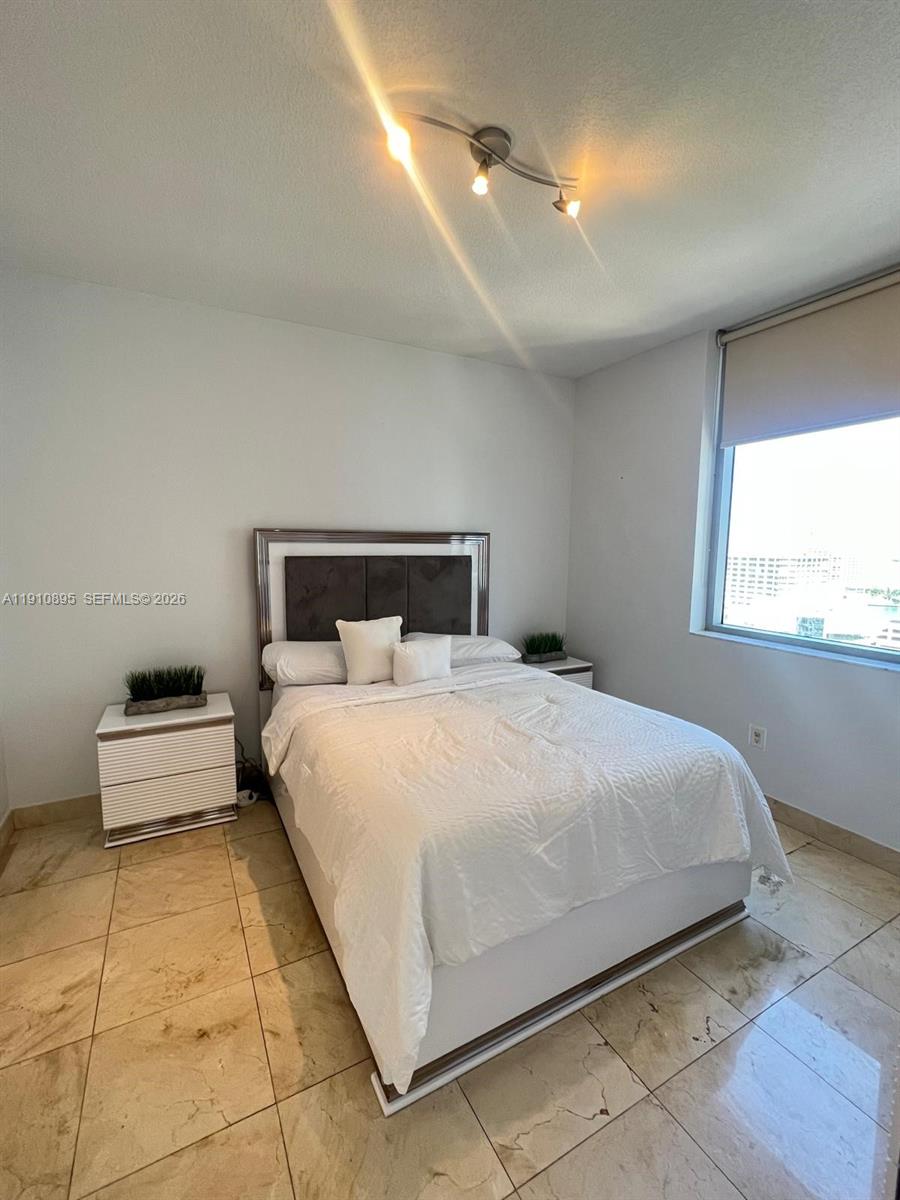 1060 BRICKELL CONDO - Residential