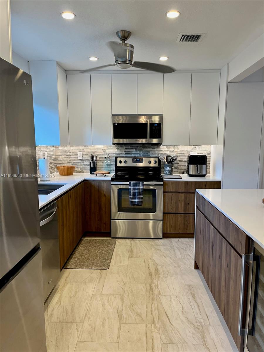 THE FRENCH VILLAGE - Residential Lease