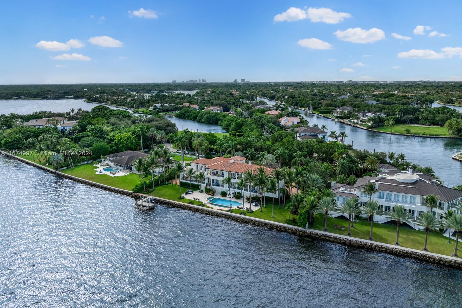 GABLES ESTATES NO 3 - Residential