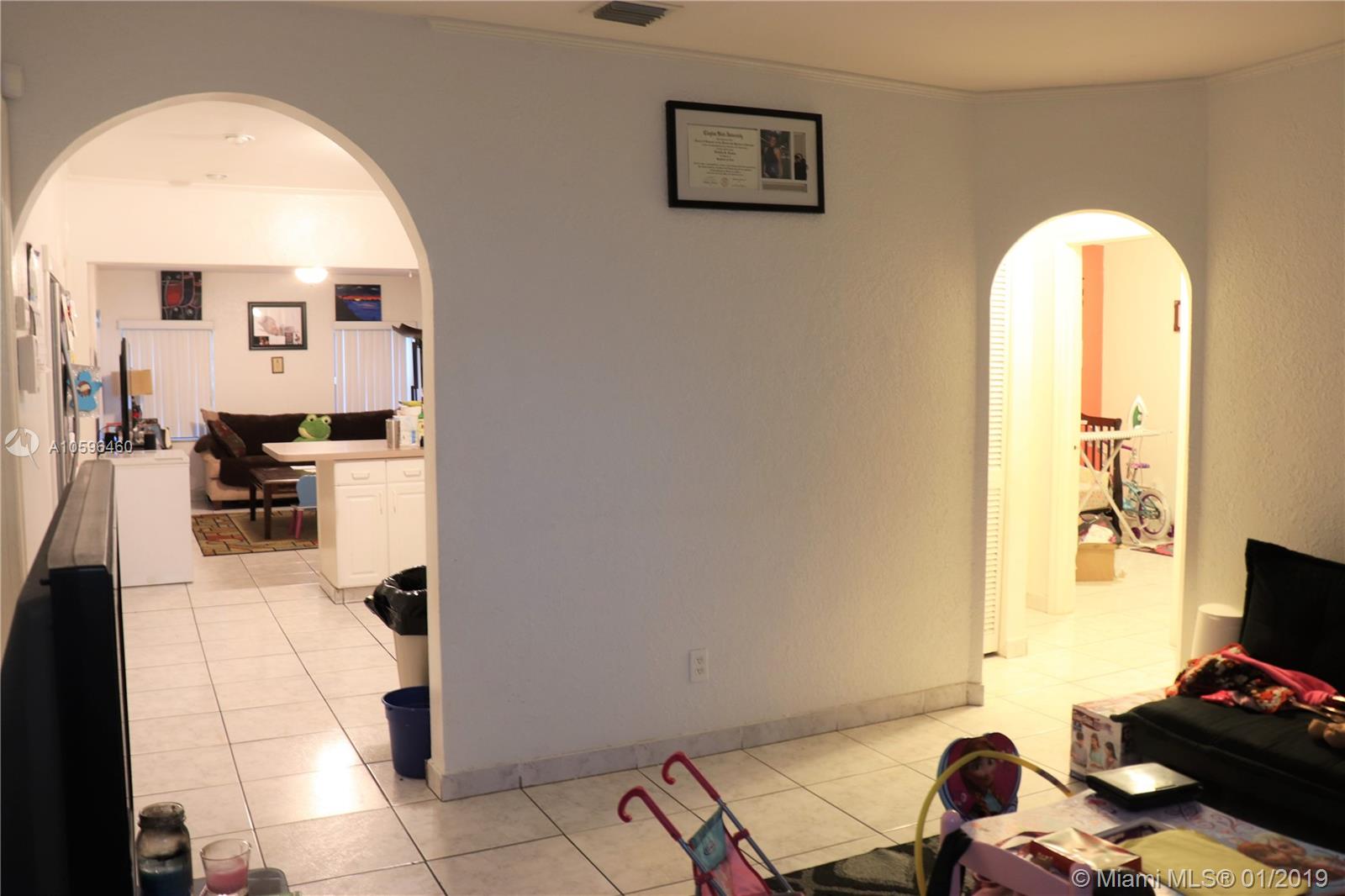 LAKE FOREST SEC 3 - Residential