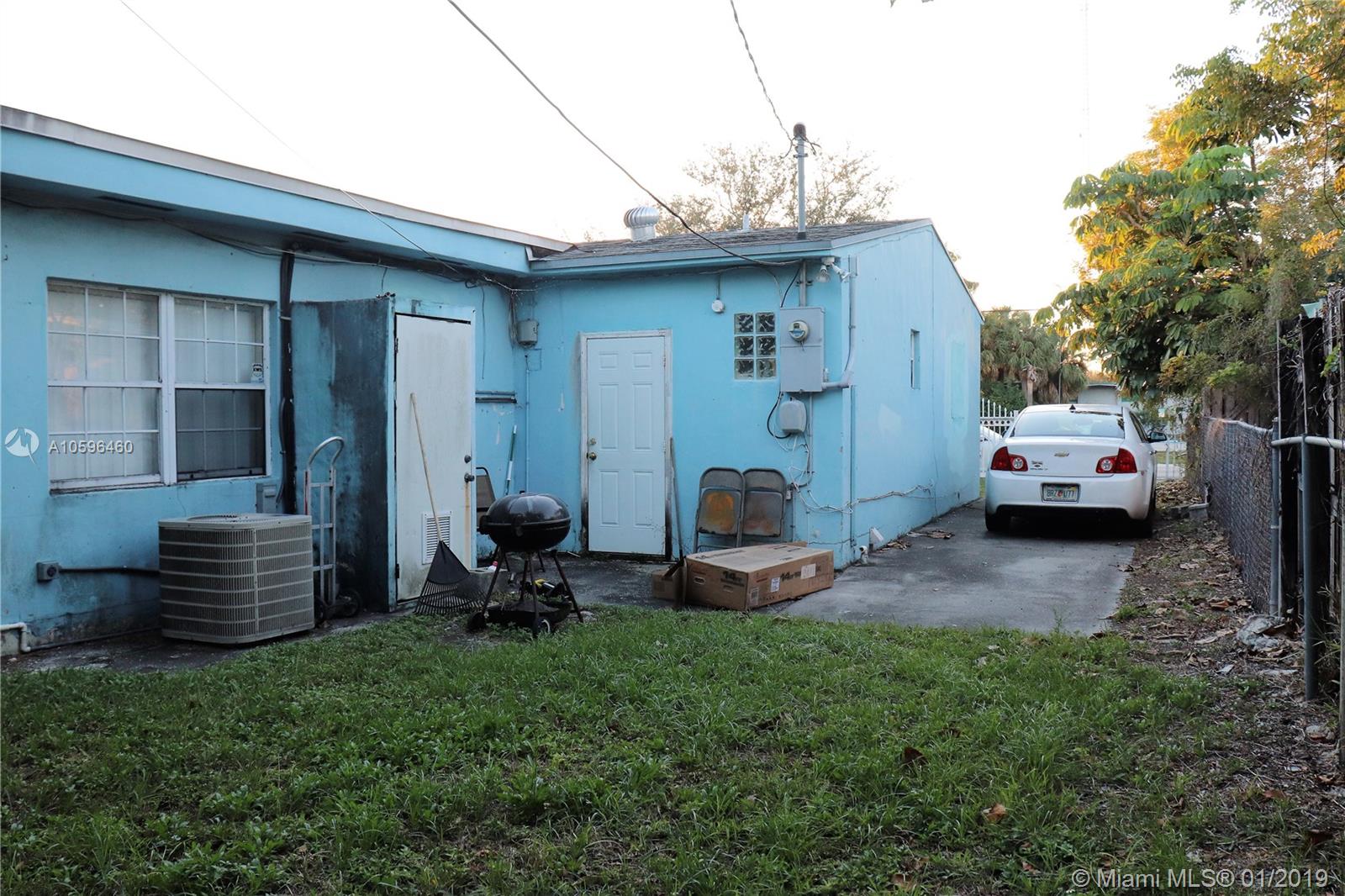 LAKE FOREST SEC 3 - Residential