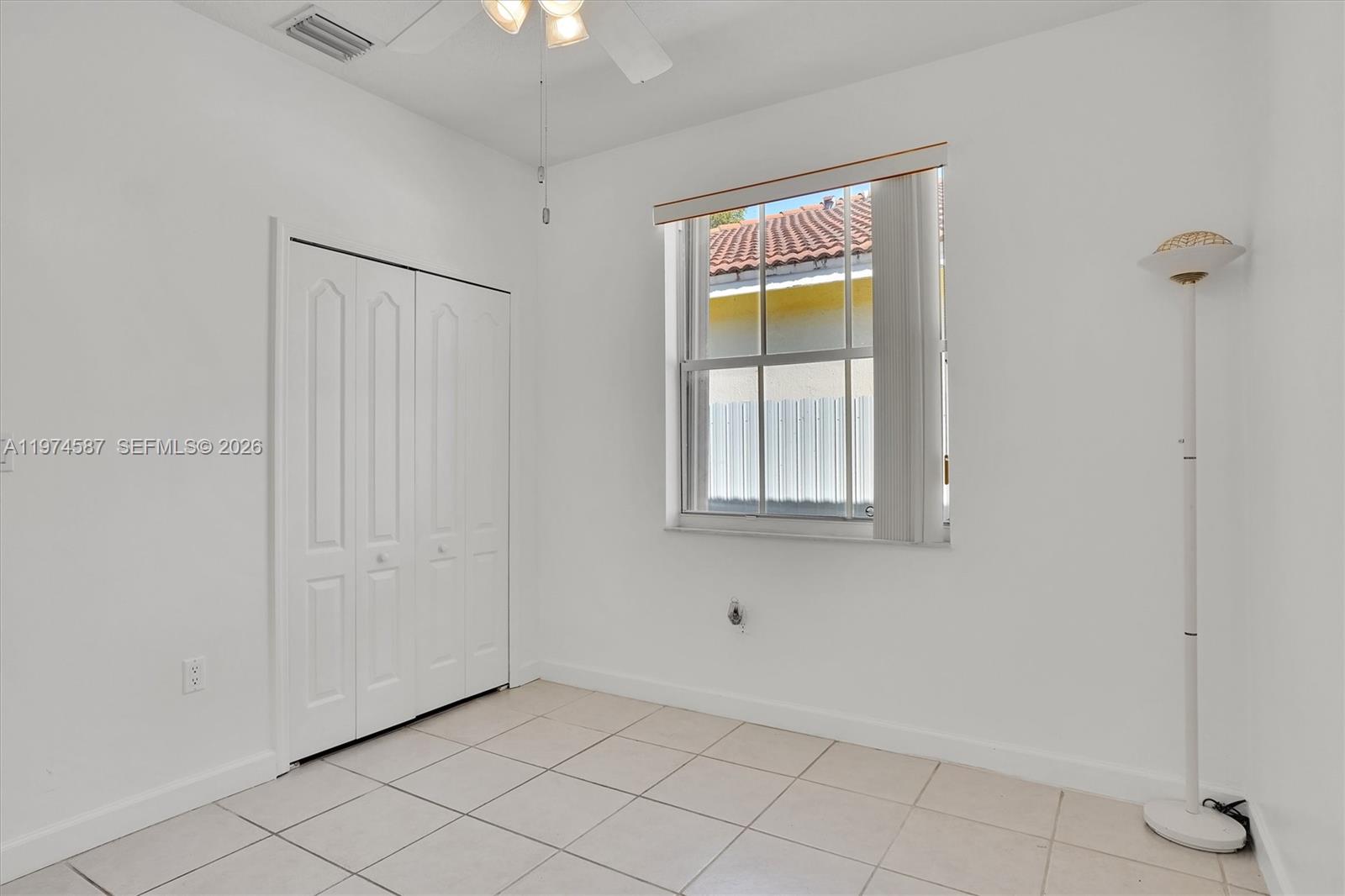 RIVIERA TRACE - Residential