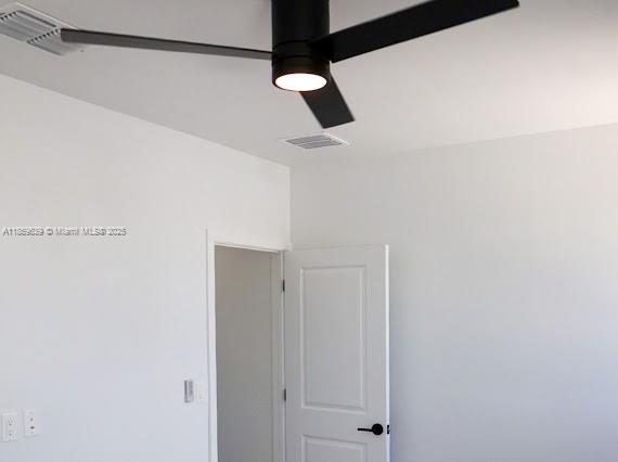 LAURAVILLE GARDENS - Residential