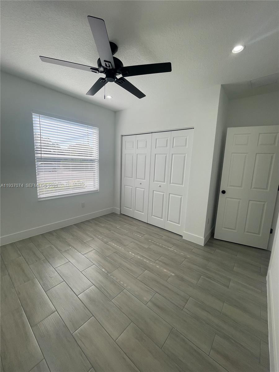 INLET CITY - Residential