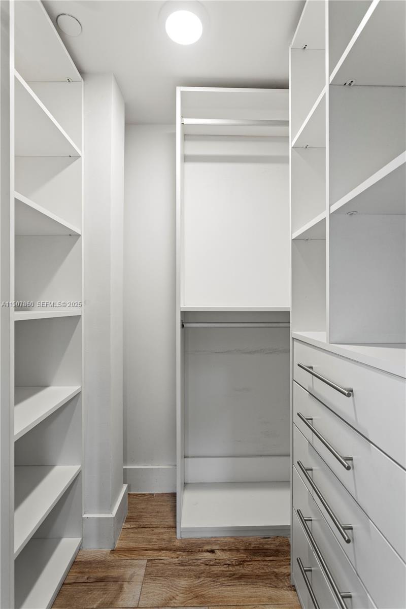 THE IVORY RESIDENCE CONDO - Residential