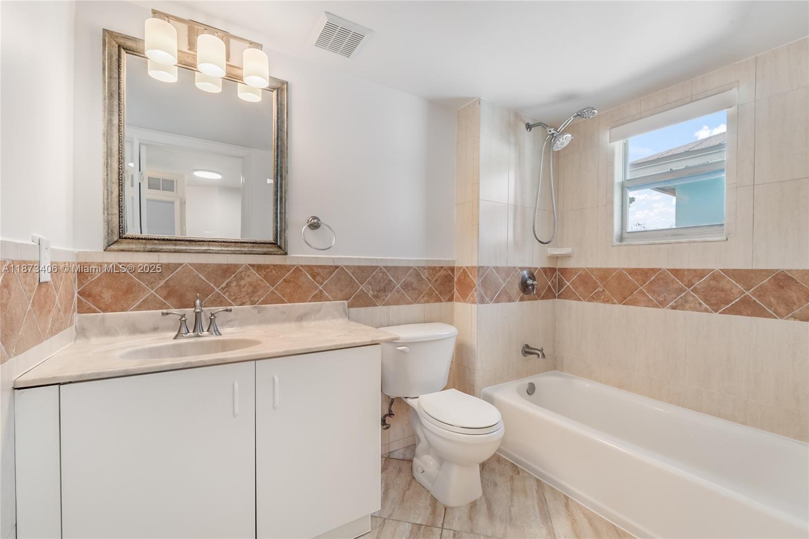 THE VILLAS OF ST AGNES CO - Residential