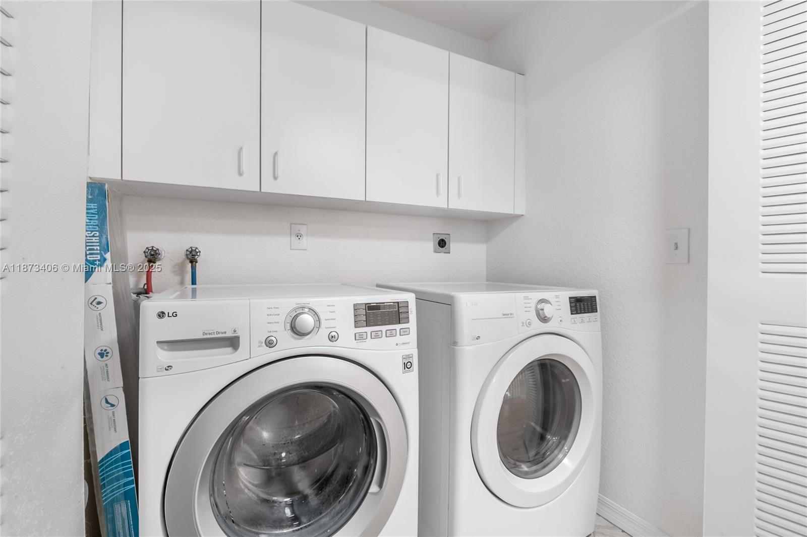 THE VILLAS OF ST AGNES CO - Residential