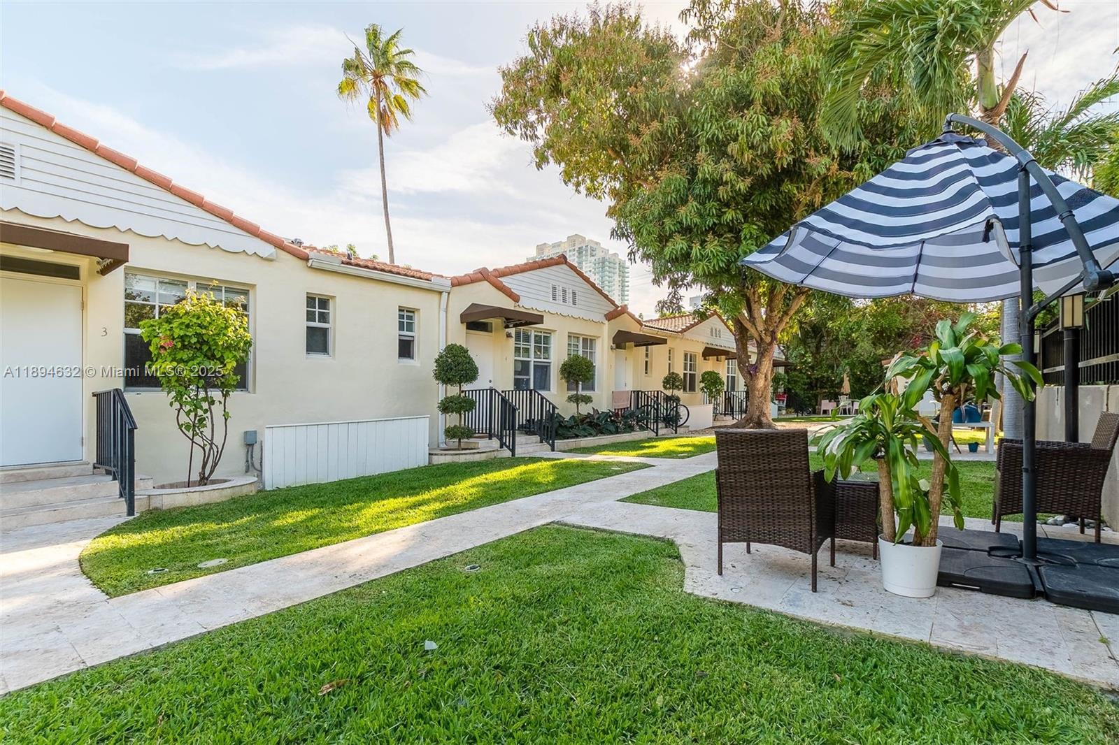 LENOX MANOR - Residential Lease