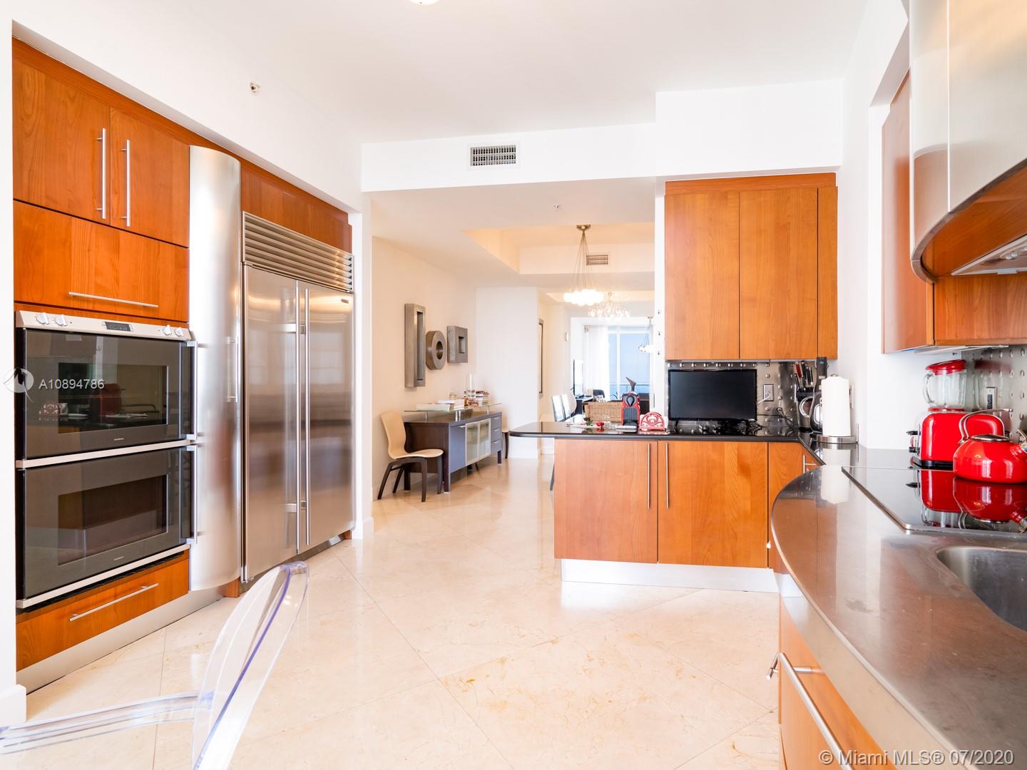 TRUMP PALACE CONDO - Residential
