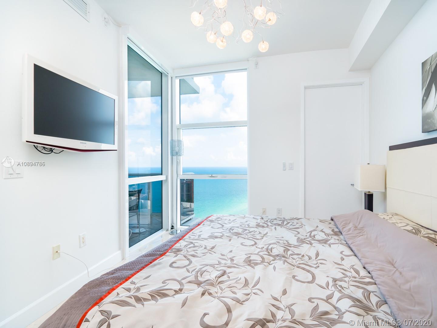 TRUMP PALACE CONDO - Residential