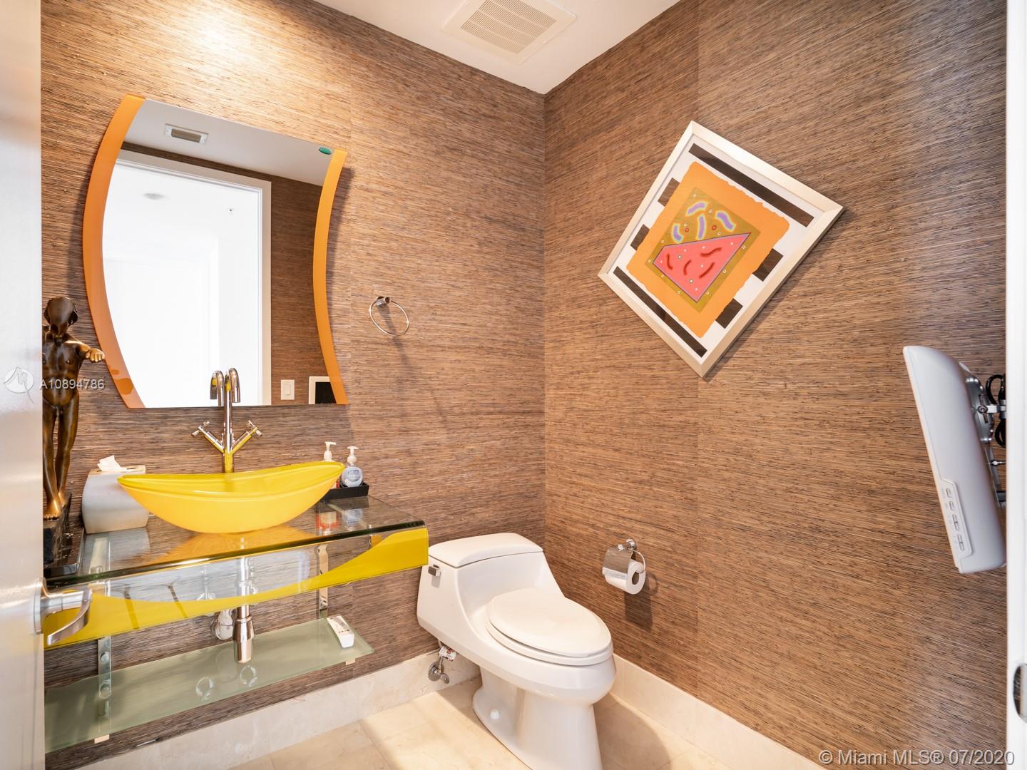 TRUMP PALACE CONDO - Residential