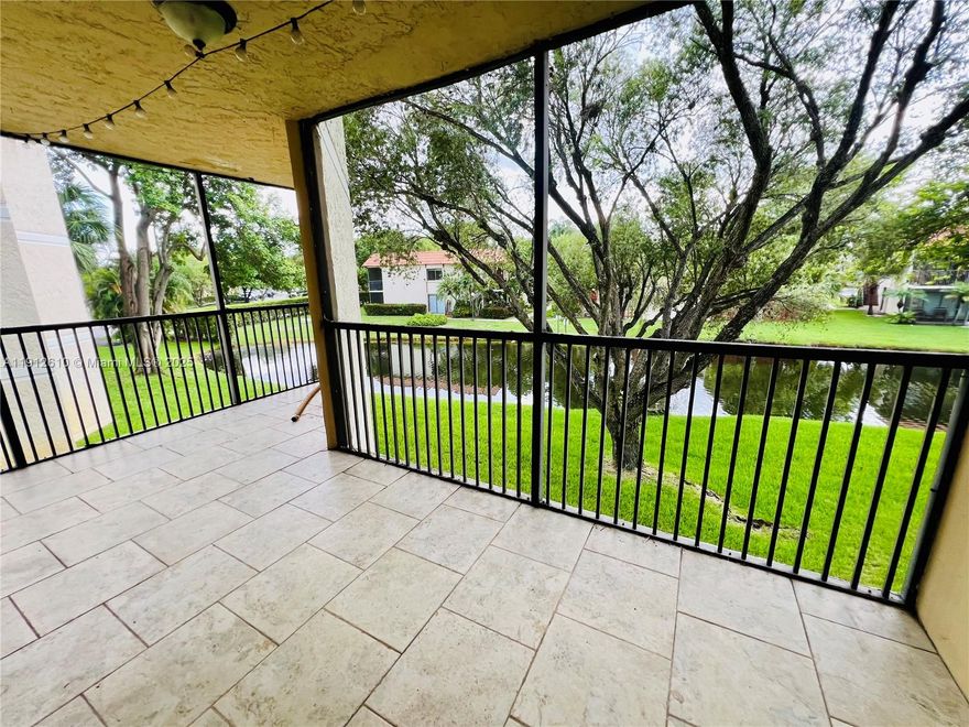 OPORTUNITY! BRIGHT AND CLEAN 2 BEDROOMS / 2.5 BATHS UPDATED CONDO. NO CARPET, LUMINATED FLOORS IN BEDROOMS. KITCHEN HAS WOOD CABINETS .MAIN BEDROOM HAS WALK IN CLOSET. BOTH BEDROOMS . LARGE BALCONY FULL SIZE WASHER AND DRYER IN UNIT. ELEVATOR IN THE BUILDING. WATER, CABLE AND INTERNET ARE INCLUDED IN HOA PAYMENT. SECURED MAIN ENTRANCE DOOR TO THE BUILDING.