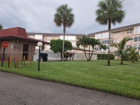 A home in Lauderdale Lakes