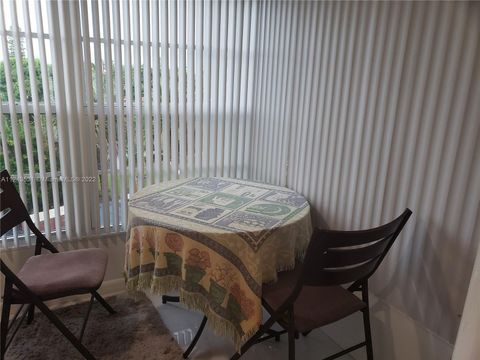 A home in Lauderdale Lakes