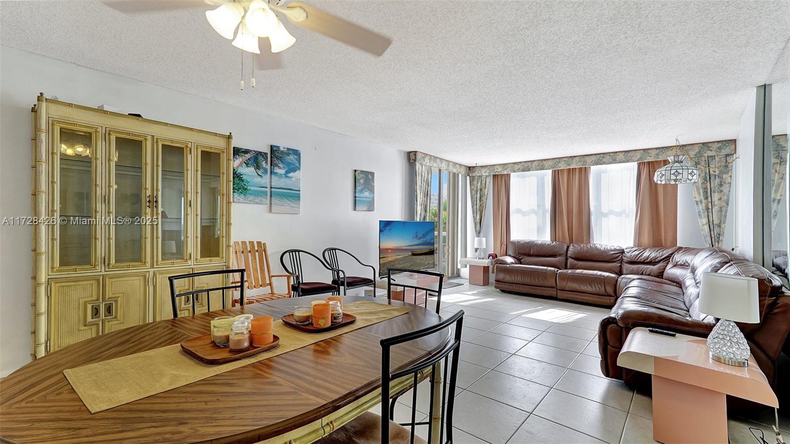 BERKLEY SOUTH CONDO - Residential