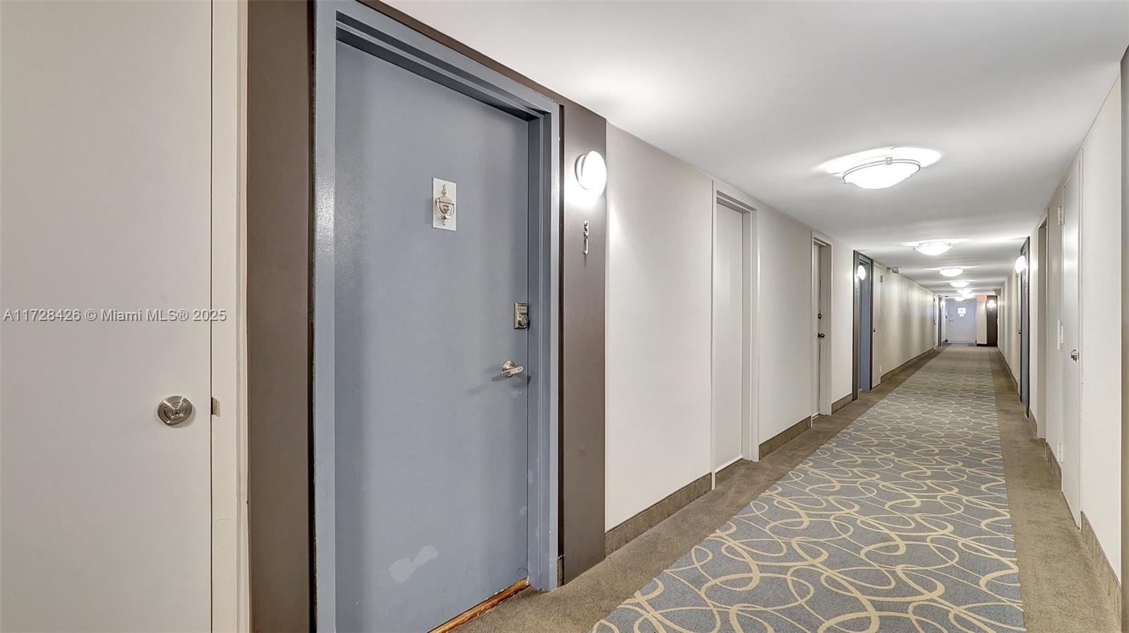 3015 N Ocean Blvd 3J