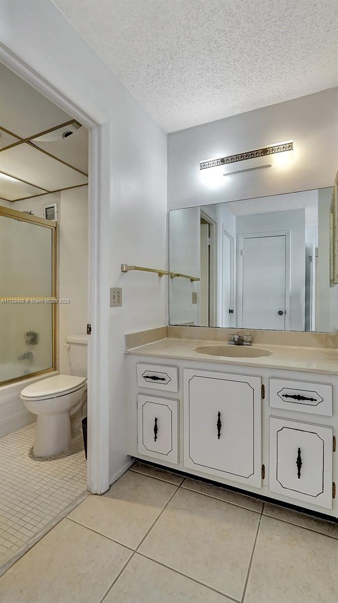 BERKLEY SOUTH CONDO - Residential