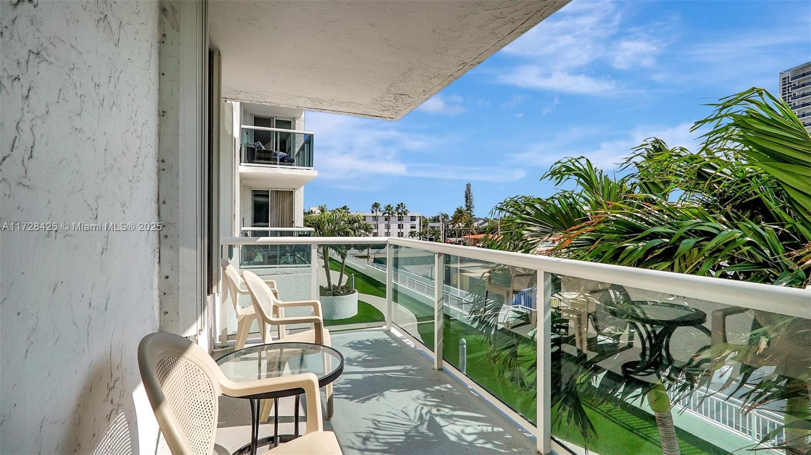 BERKLEY SOUTH CONDO - Residential