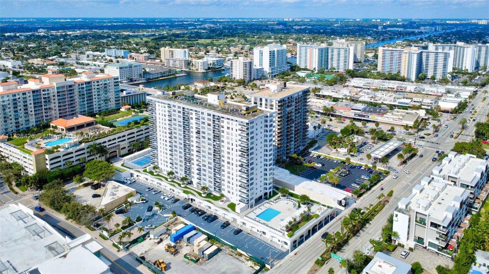 BERKLEY SOUTH CONDO - Residential