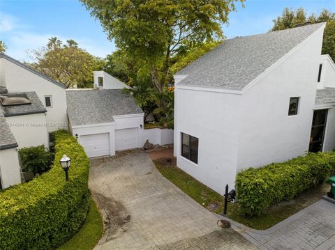 20215 W Oak Haven Cir Miami FL 33179