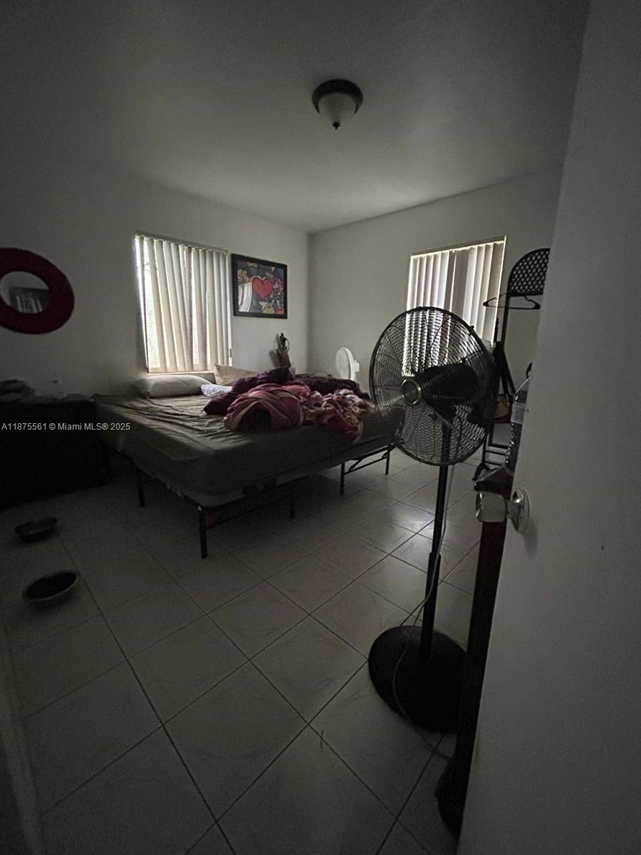 BROADMOOR MANOR - Residential