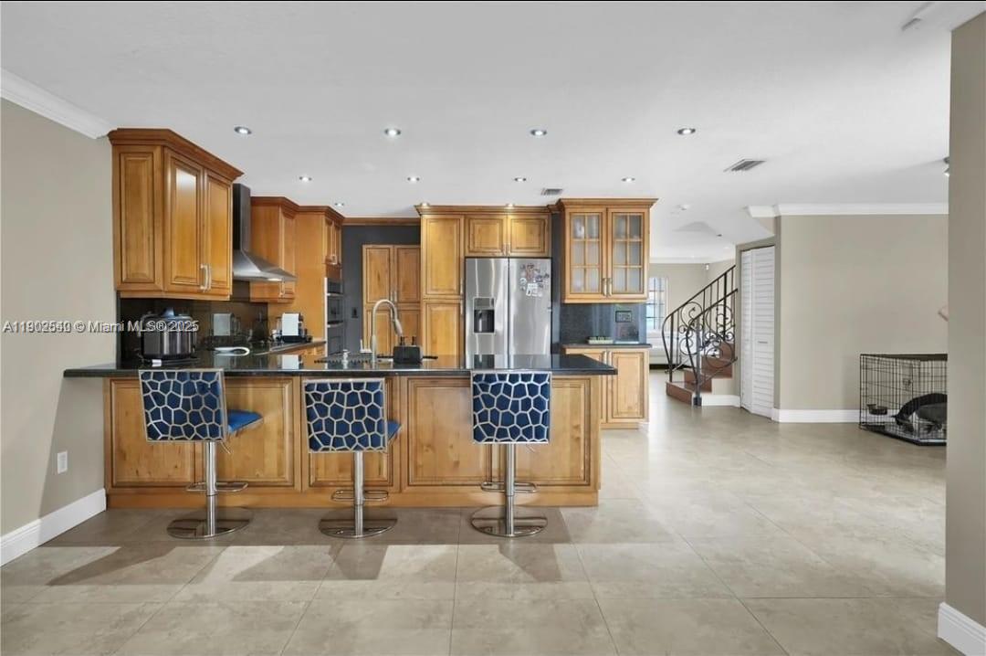 TWIN CHALETS AT INTL GARD - Residential