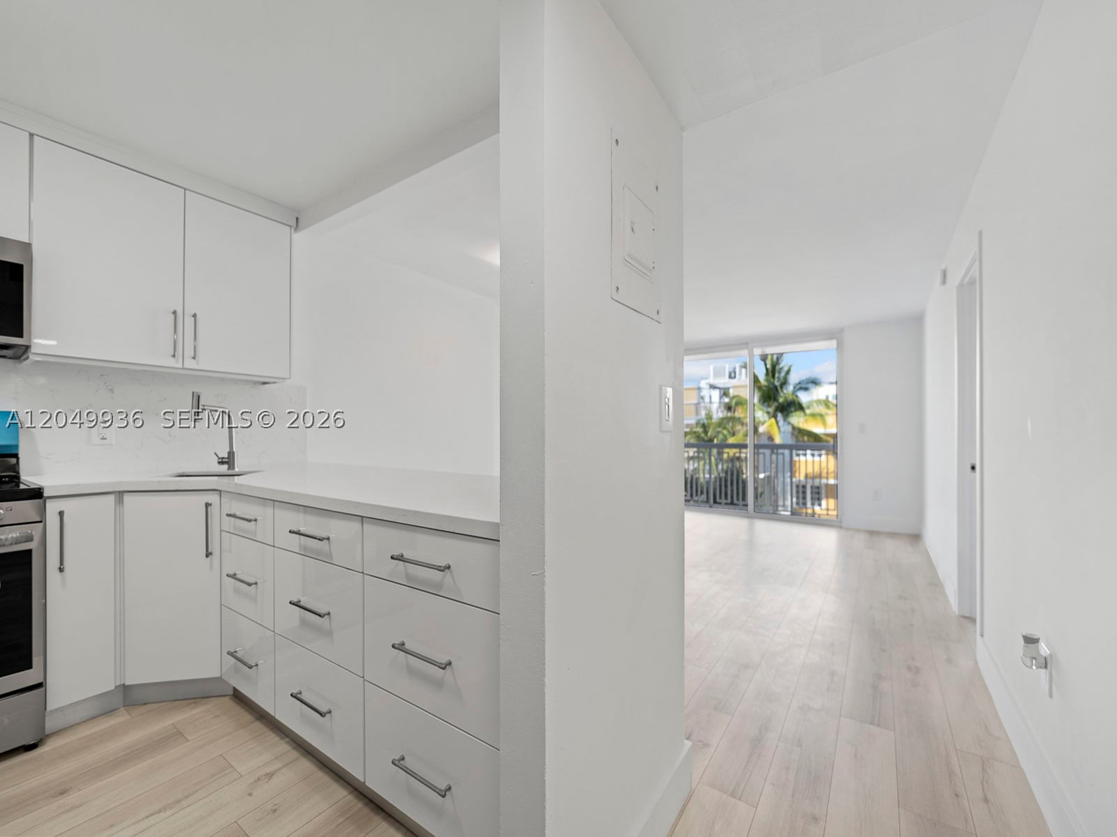 401 Ocean Dr 403