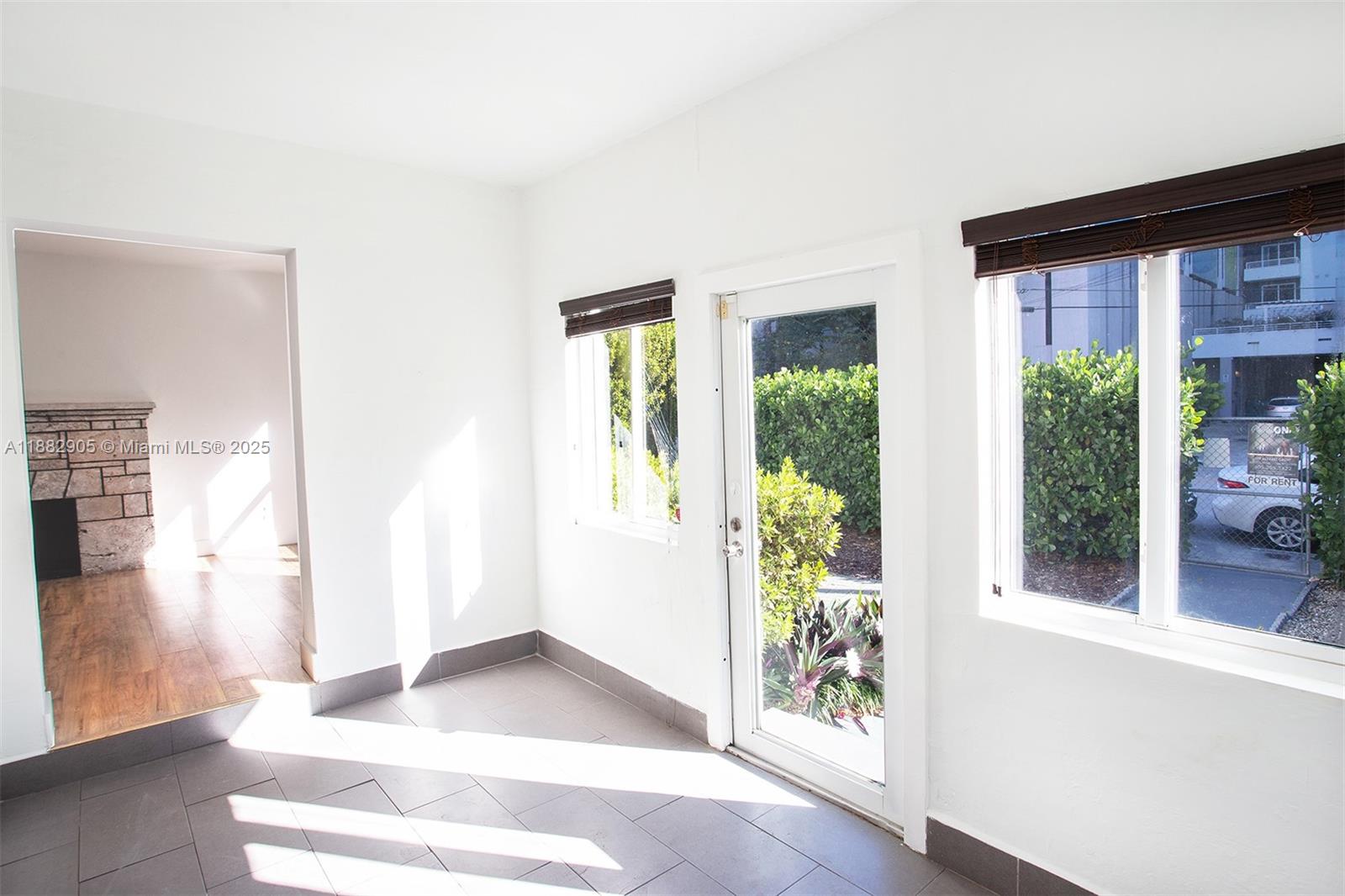 CITY OF MIAMI SOUTH - Residential Lease