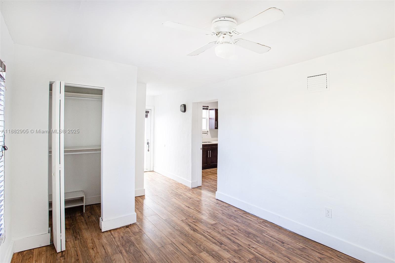 CITY OF MIAMI SOUTH - Residential Lease