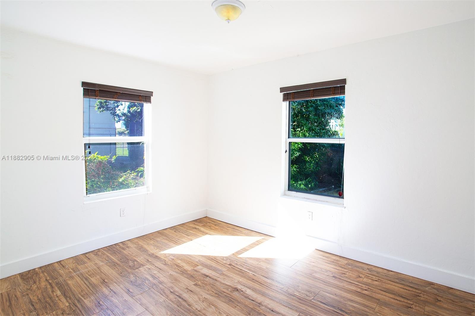 CITY OF MIAMI SOUTH - Residential Lease