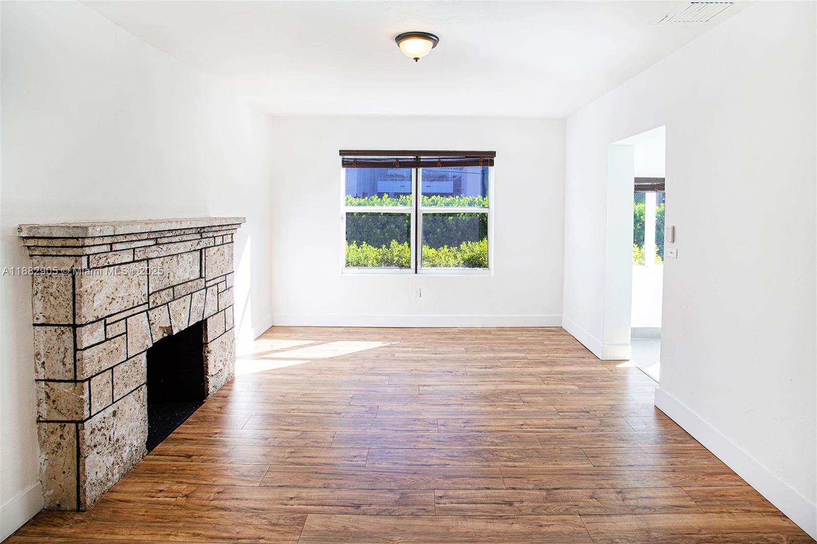 CITY OF MIAMI SOUTH - Residential Lease