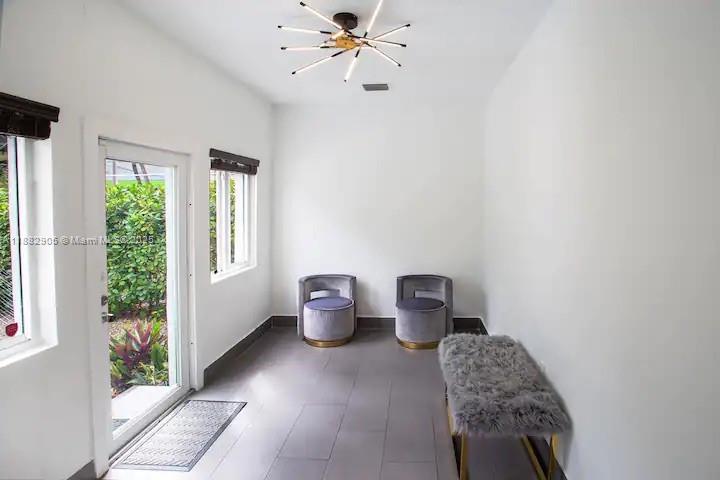 CITY OF MIAMI SOUTH - Residential Lease