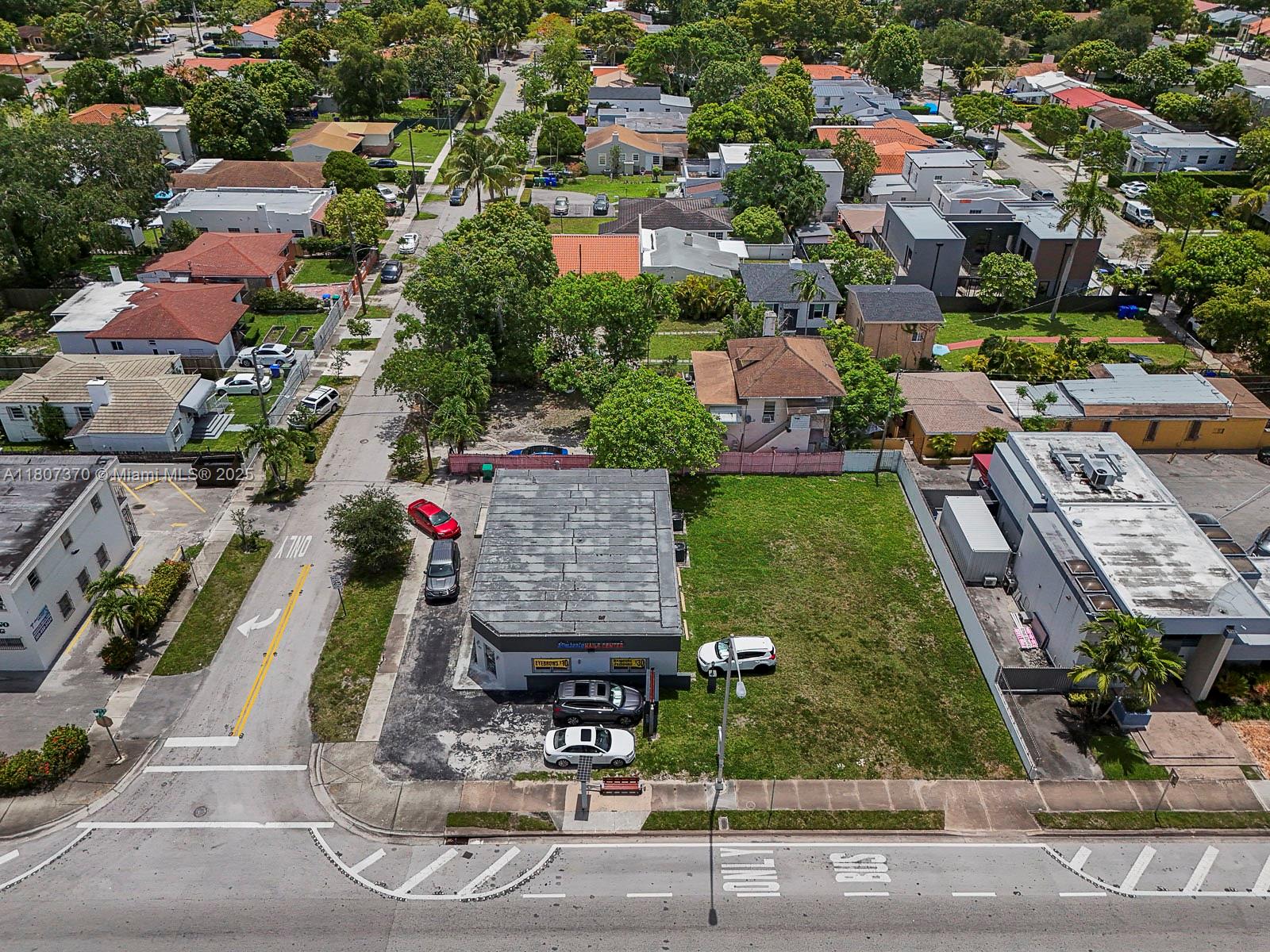 GRAPELAND PARK - Commercial Sale