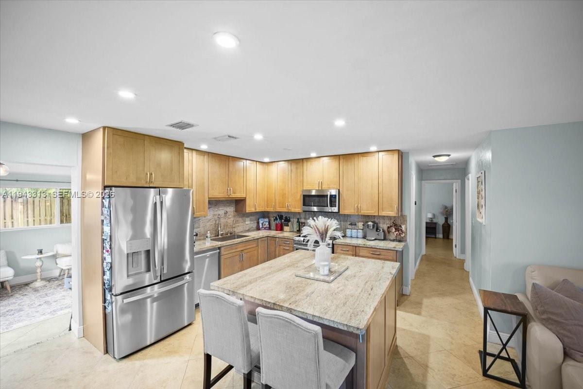 FAIRFAX BROLLIAR ADD SEC - Residential