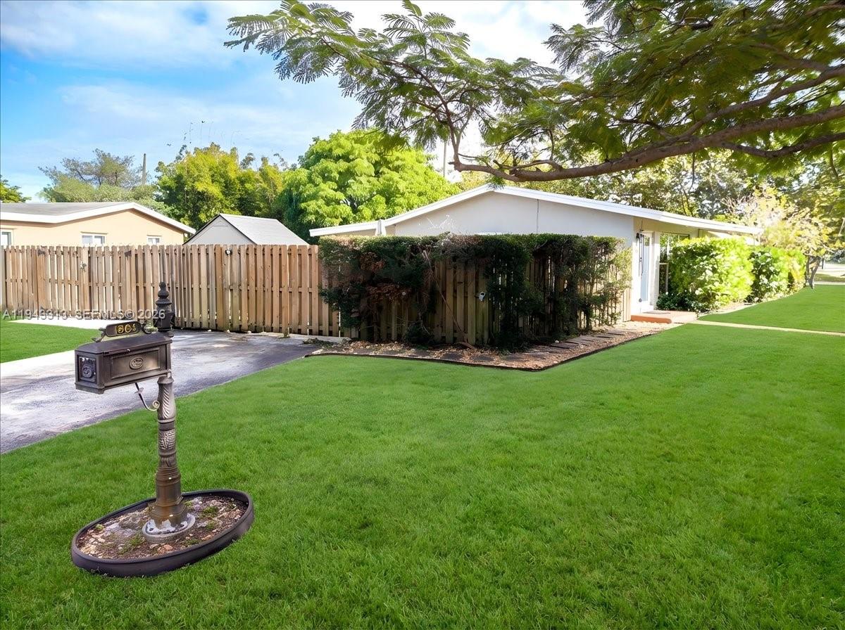 FAIRFAX BROLLIAR ADD SEC - Residential