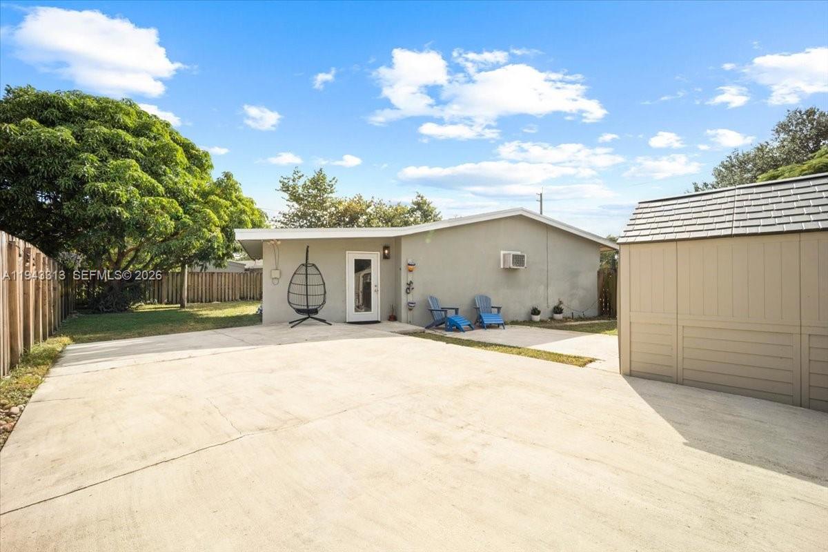 FAIRFAX BROLLIAR ADD SEC - Residential