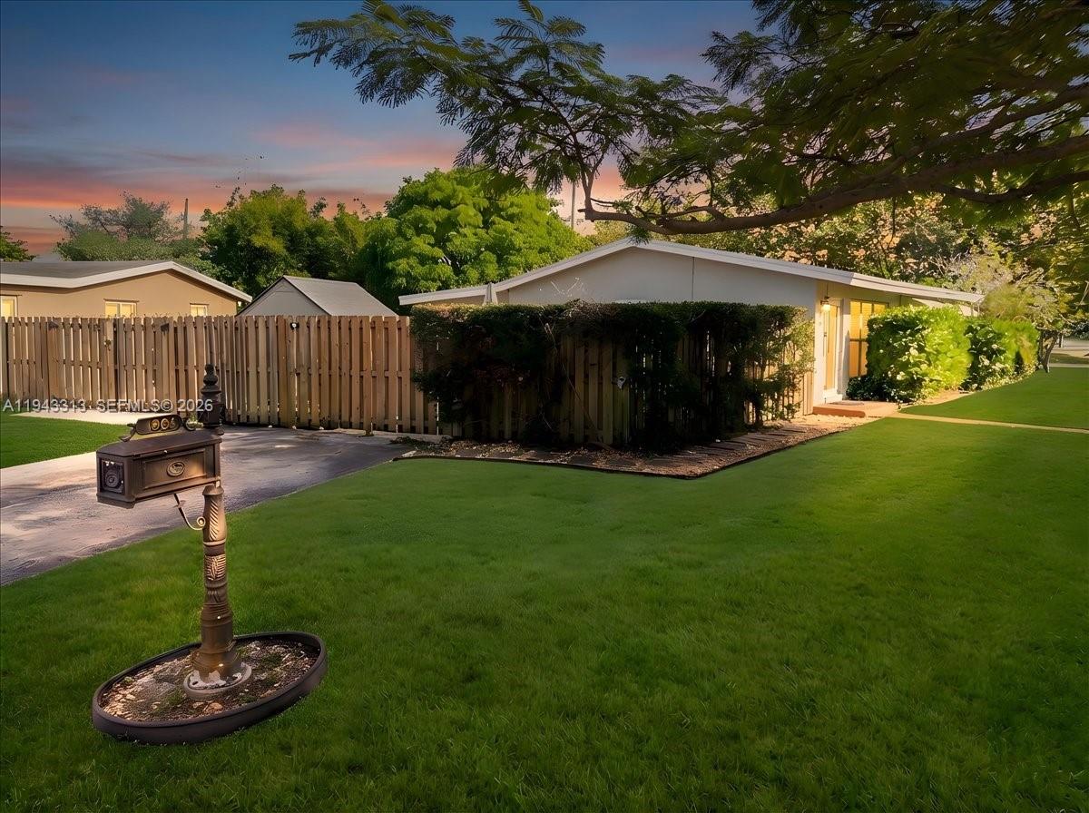 FAIRFAX BROLLIAR ADD SEC - Residential